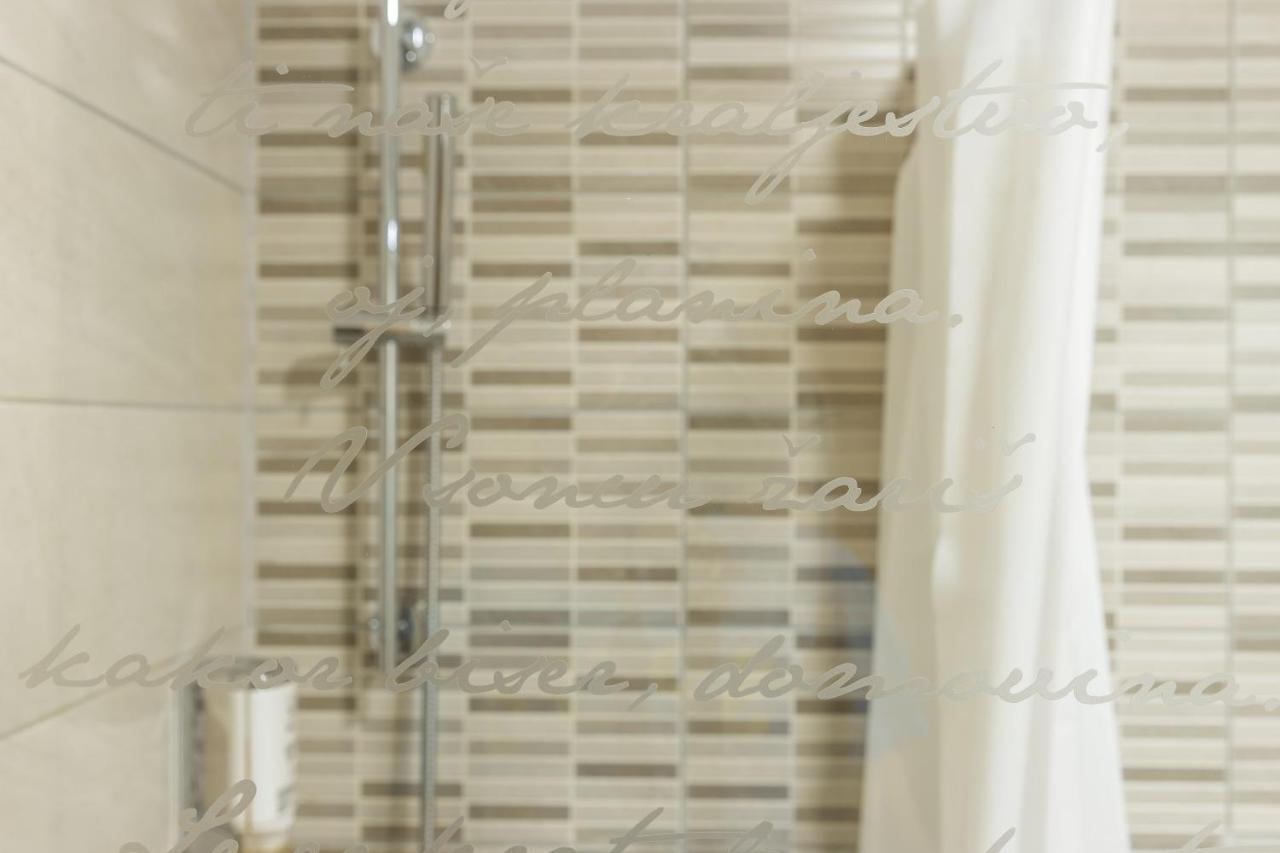 Boutique Rooms Pri Rogovilcu Солчава Екстер'єр фото